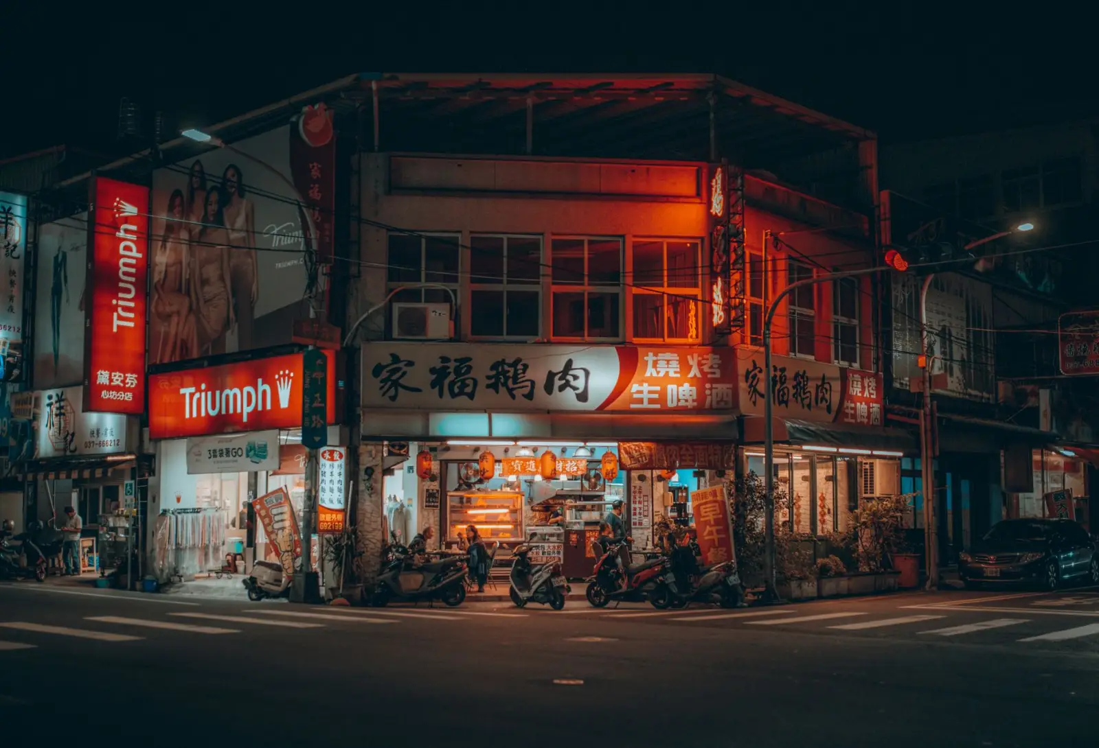 从商赛到常青藤科研:卓识成就背景提升项目的阶梯式规划方案
